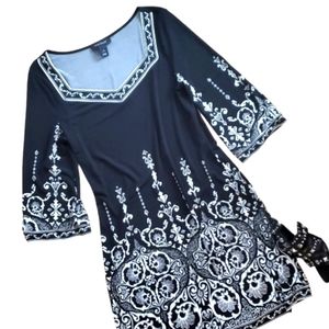 WHBM Womans Black Scrolled Tunic or‎ Dress Size Small